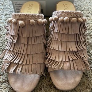 Sole Society. Style: SO-HARRIET